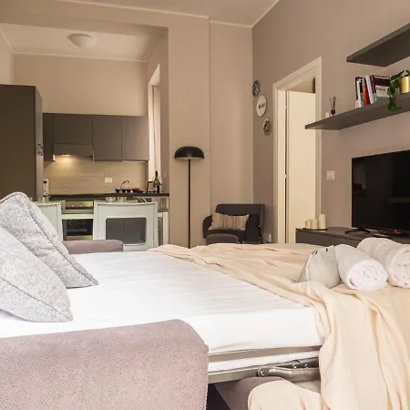 Apartamento The Rent - With Balcony In Downtown Milão